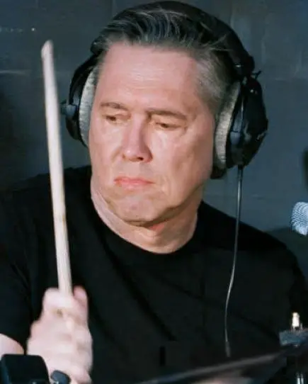 Rob_Drums_3